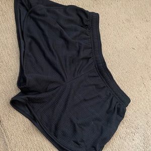 Women’s mesh shorts